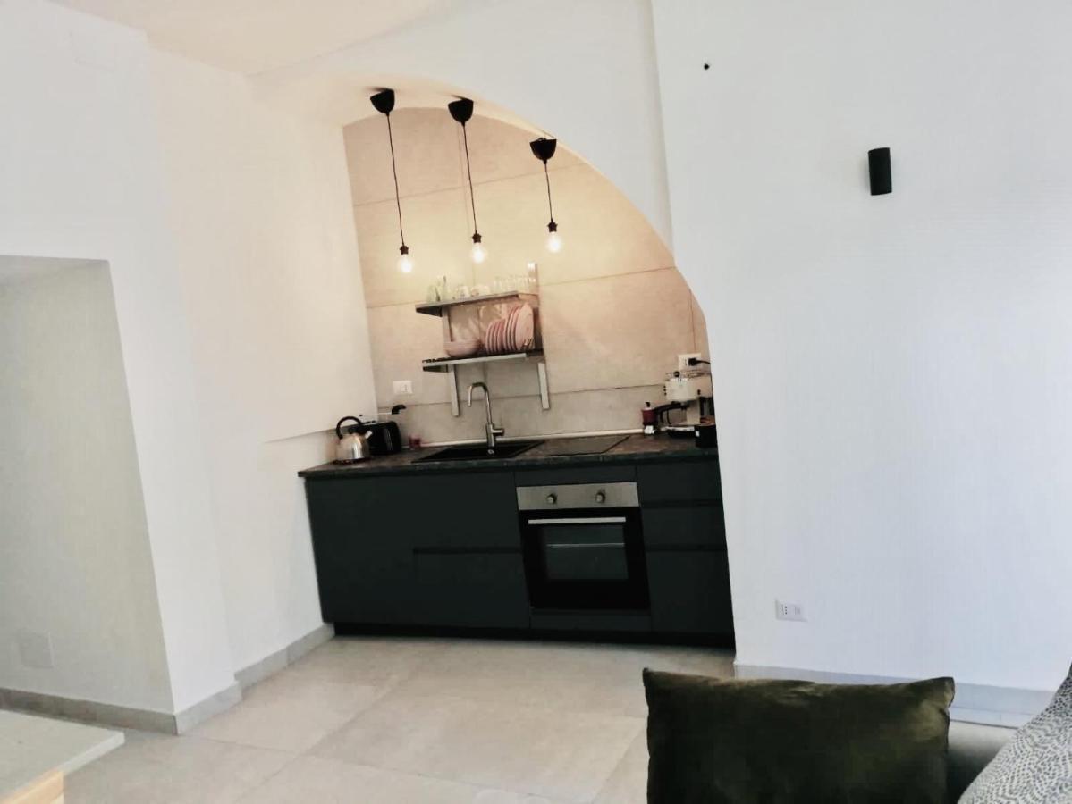 Casa Abbatuzzu Apartment Acireale Bagian luar foto