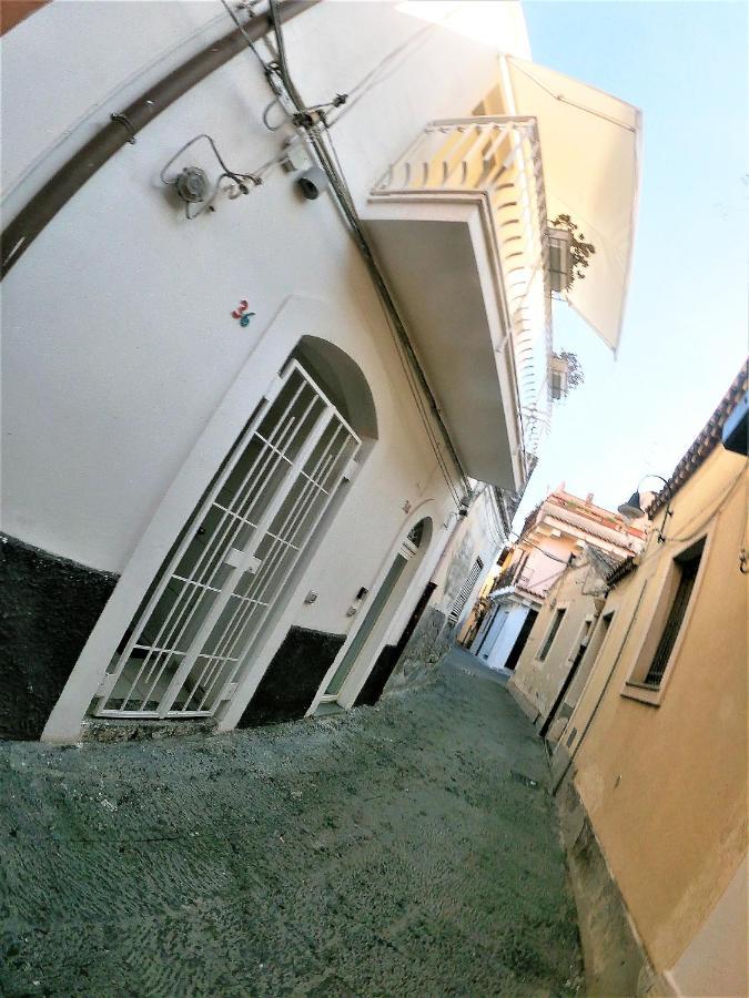 Casa Abbatuzzu Apartment Acireale Bagian luar foto